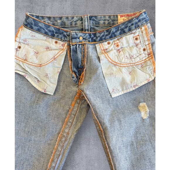 True Religion Lady Godiva Embroidered Bobby Flare Jeans Size 27 2000s Y2K Denim - Picture 9 of 14